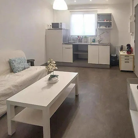 1 Bedroom Awesome In