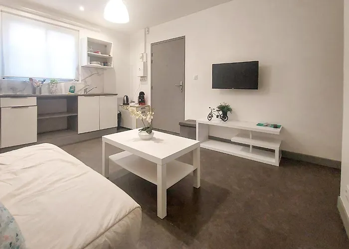 1 Bedroom Awesome In Berck